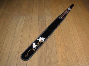 画像2: ユリの花柄のストラップ (2)